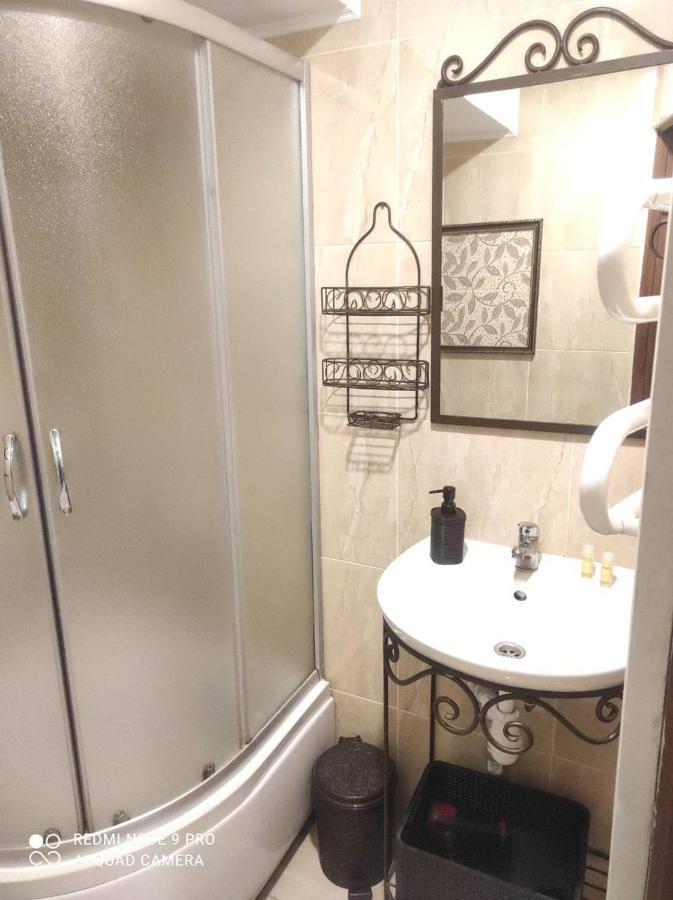 Bunker Best Mini-Hotel Kijów Zewnętrze zdjęcie