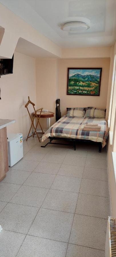 Bunker Best Mini-Hotel Kijów Zewnętrze zdjęcie